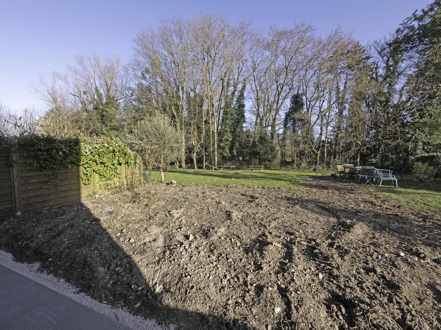Appartement spacieux avec jardins - Photo 1 sur 3