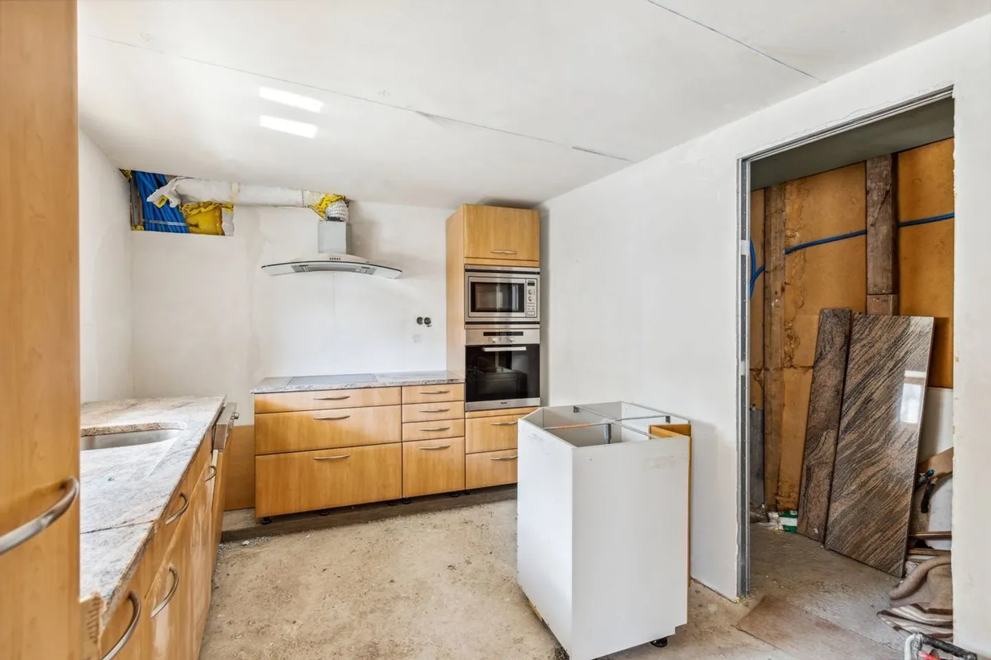 Charming individual villa 3.5 rooms in Erde - Photo 6 of 11