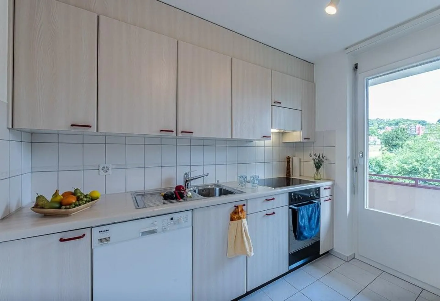 Attraktive Wohnung in gepflegter Überbauung - Photo 2 sur 9