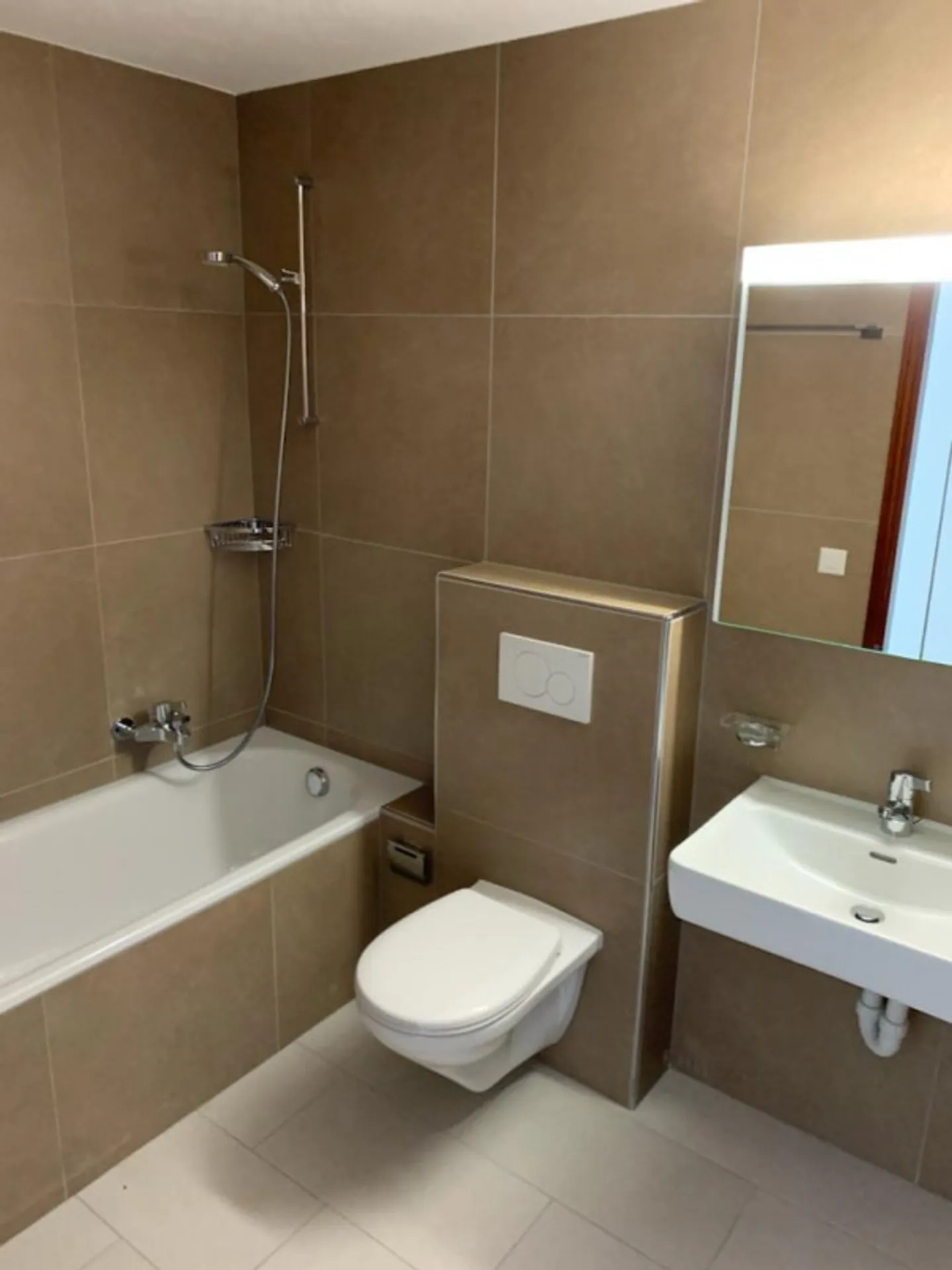 Châteauneuf/Conthey - 4.5 locali - 82m2 - 2 balconi - Foto 3 di 8