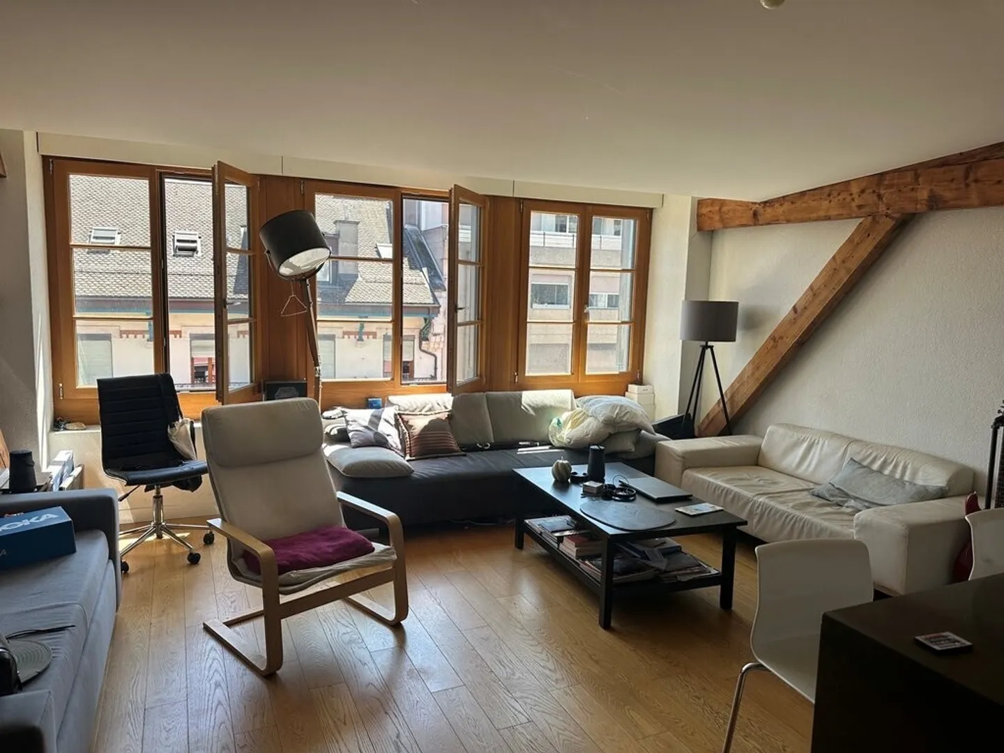 Unique Opportunity! Beautiful Apartment Close to All Amenities! - Photo 2 of 6