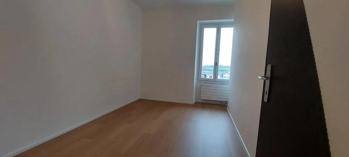 Appartamento di due e mezzo al 2° piano - Foto 3 di 6