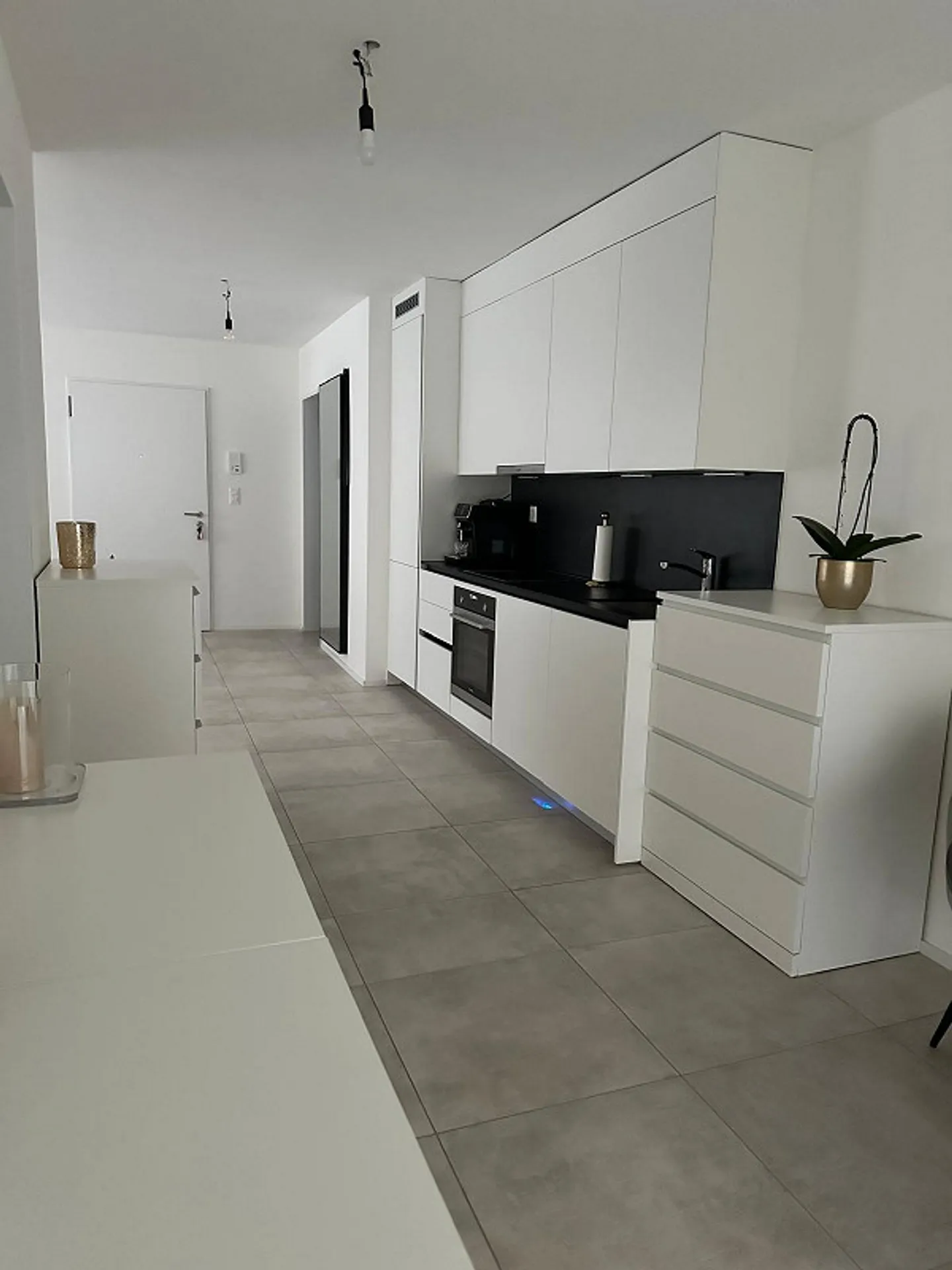 Moderne 2.5-Zimmer-Wohnung in Frauenfeld mit Balkon - Foto 2 von 7