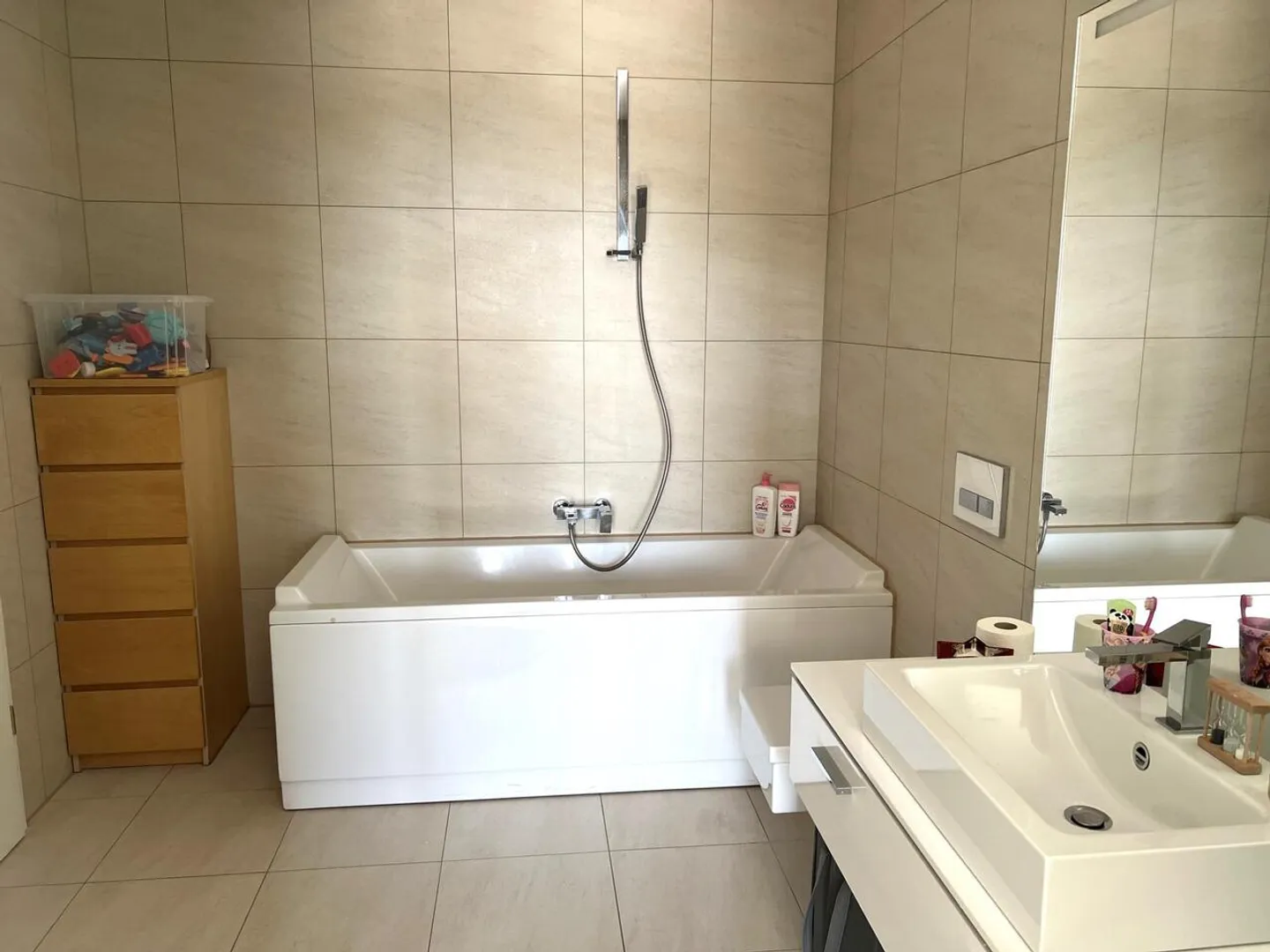 La Cézille, nelle alture di Begnins - Bellissimo appartamento duplex con vista sul lago e sulla valle - Foto 10 di 14