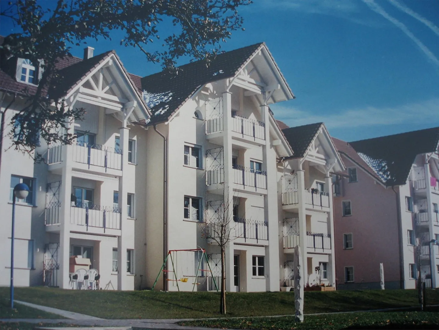 À louer appartement sous les combles de 2,5 pièces situé au centre - Photo 1 sur 6