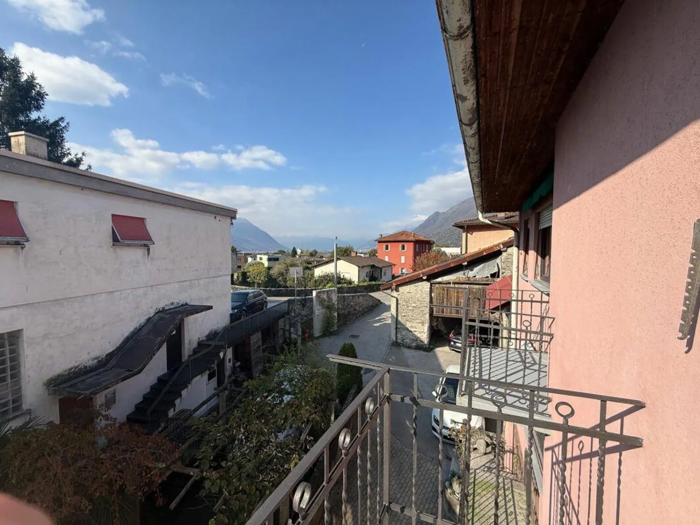 Bifamiliare Giubiasco dans une zone stratégique - Photo 13 sur 13