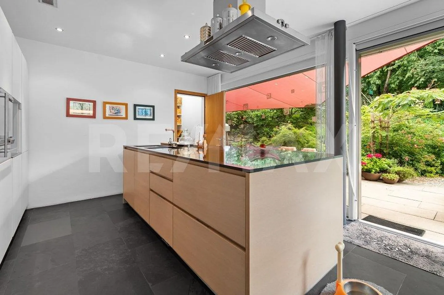 House with 5.5 rooms - Photo 4 of 13