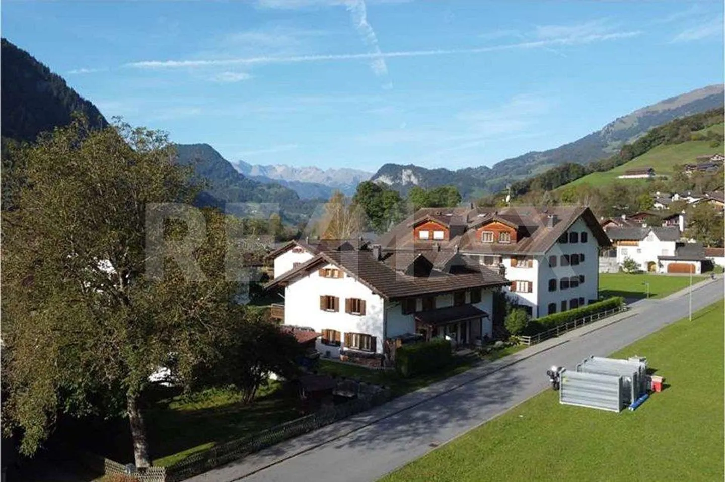 Confort de vie élevé grâce à un nouveau bâtiment économe en énergie : penthouse de 4½ pièces... - Photo 11 sur 12