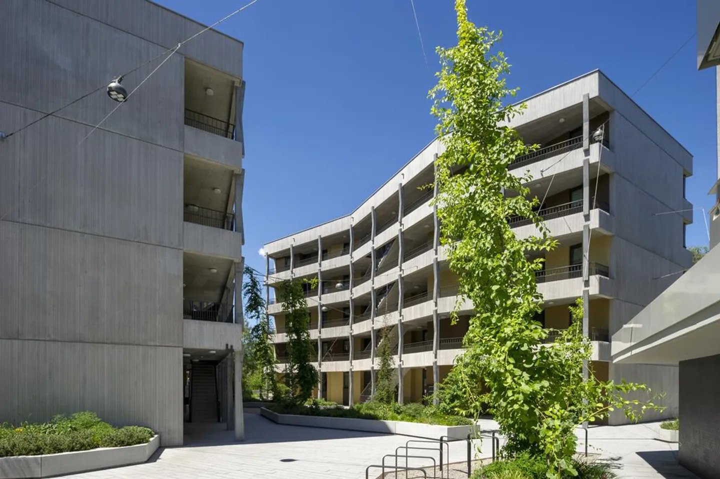 Vie moderne au centre de Glattbrugg - Photo 1 sur 6