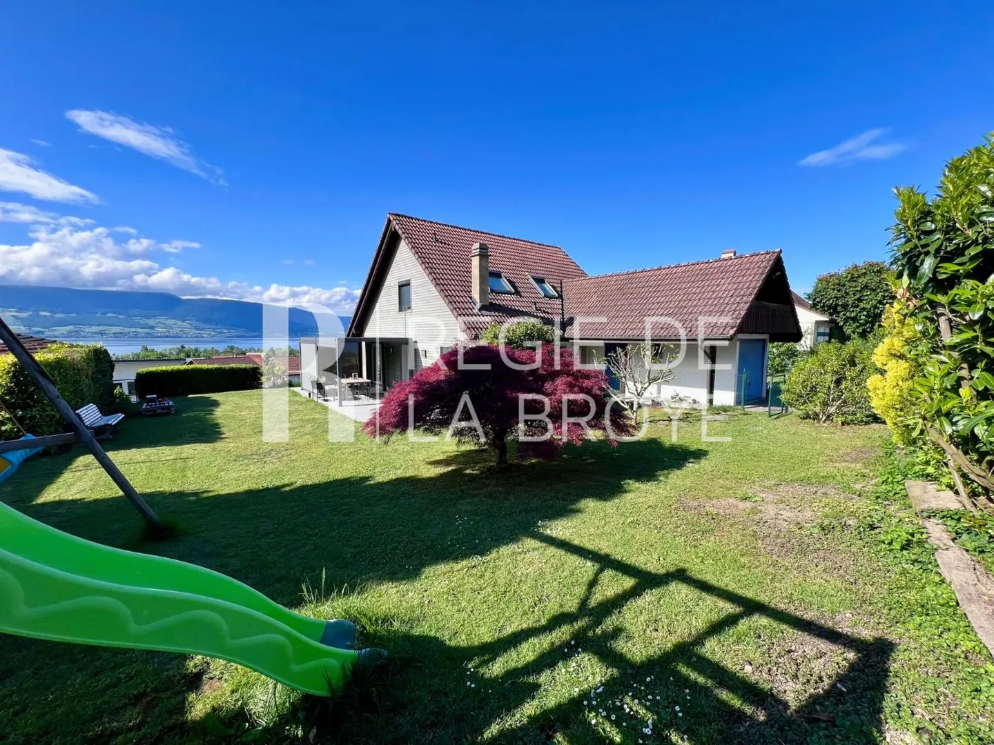 Bella villa indipendente di 4,5 stanze con studio indipendente a Font - Foto 1 di 13