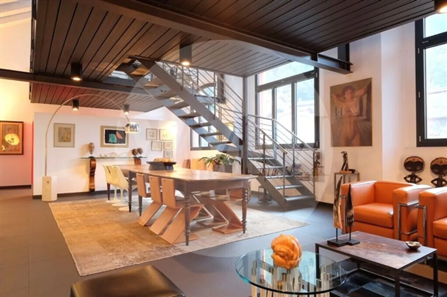 Charming Duplex Loft with Terrace - Photo 3 of 11