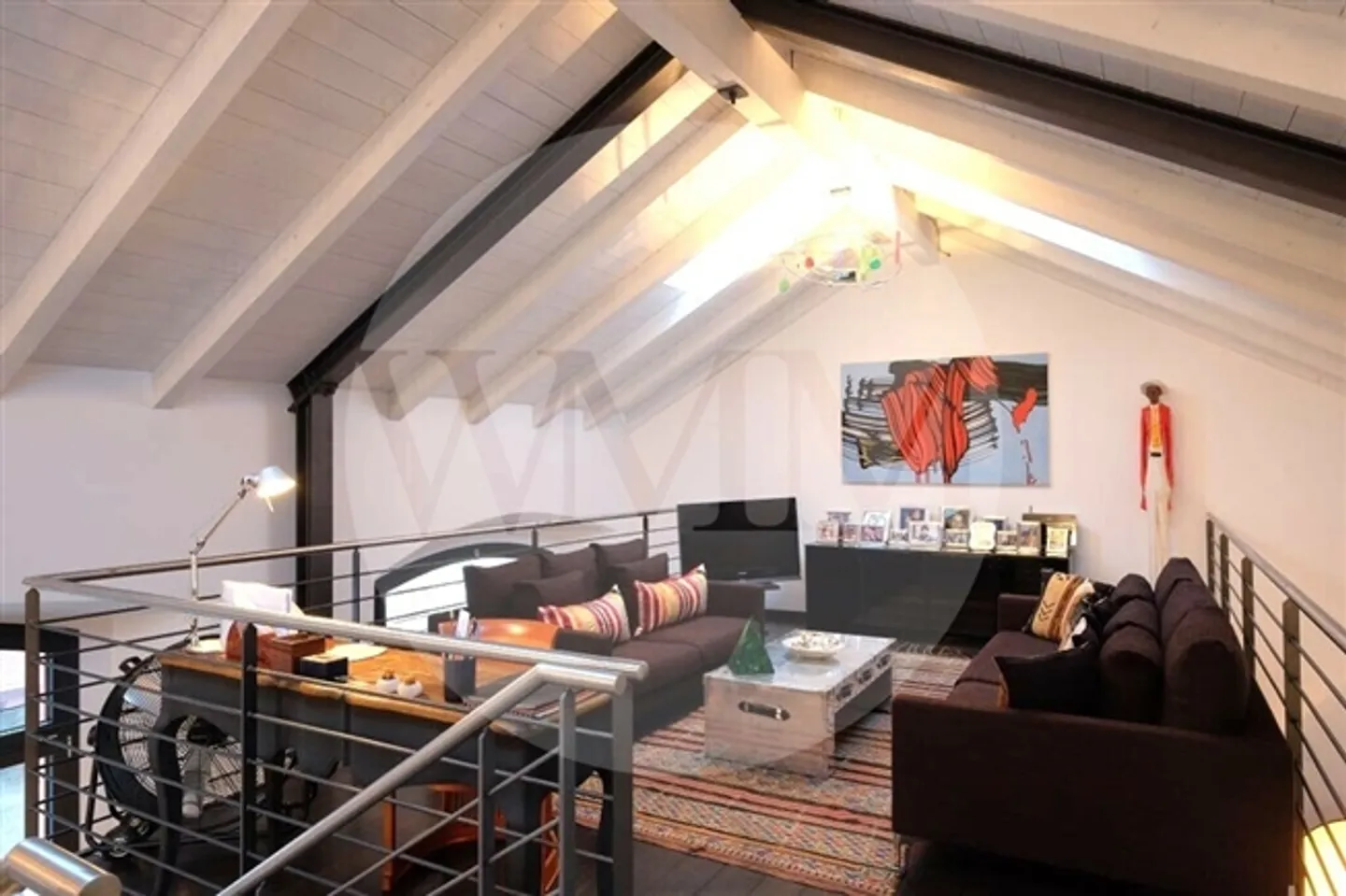 Charming Duplex Loft with Terrace - Photo 6 of 11