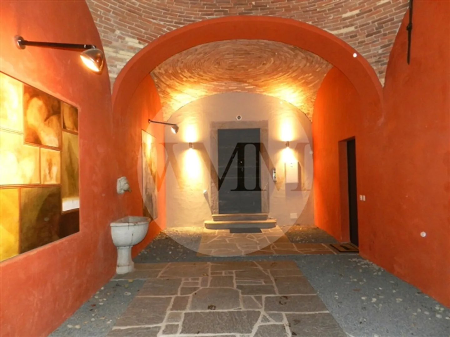 Charming Duplex Loft with Terrace - Photo 11 of 11