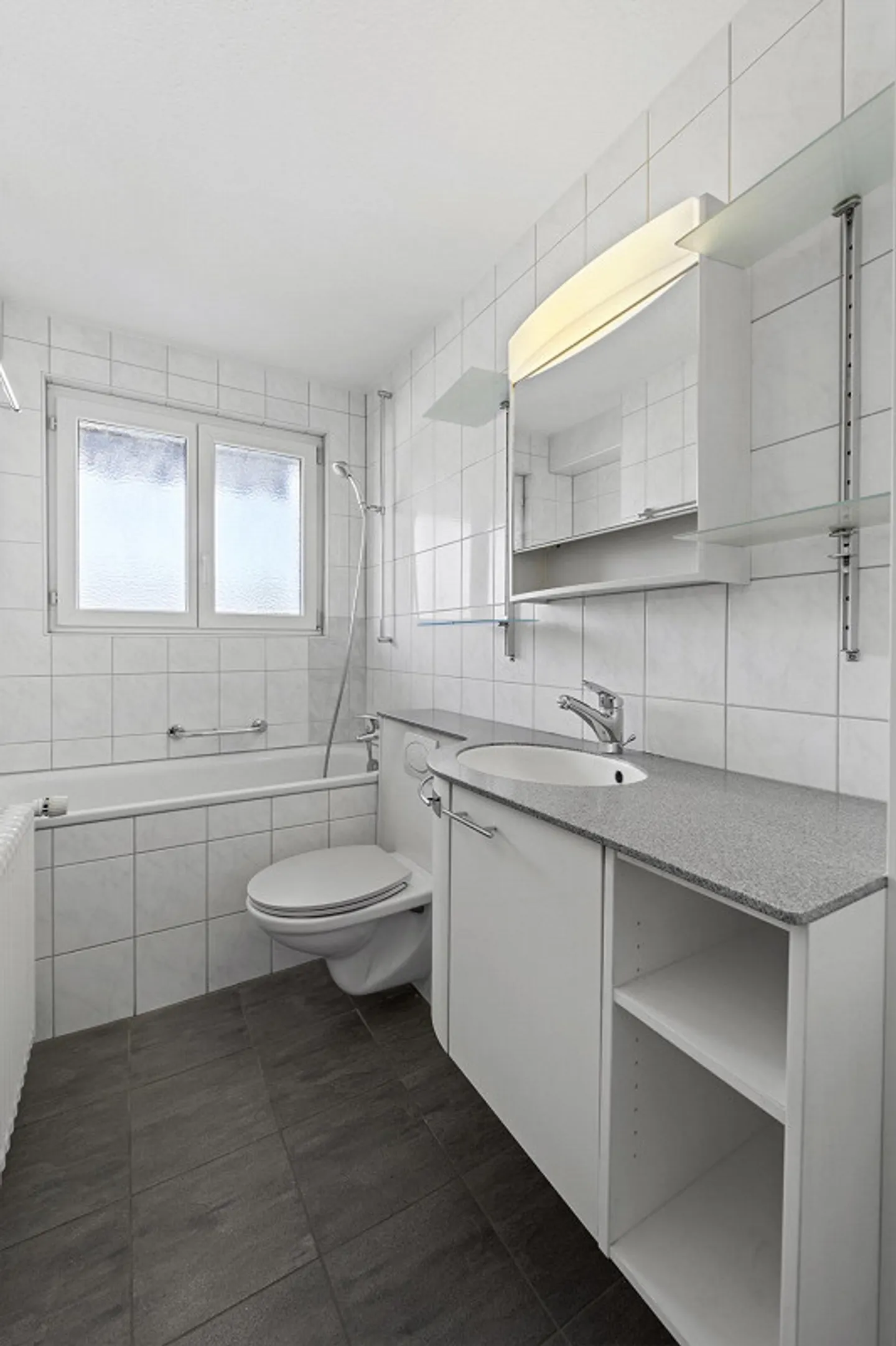 Appartamento al piano terra di 2 camere da letto in affitto a Wöschnau - Foto 3 di 11