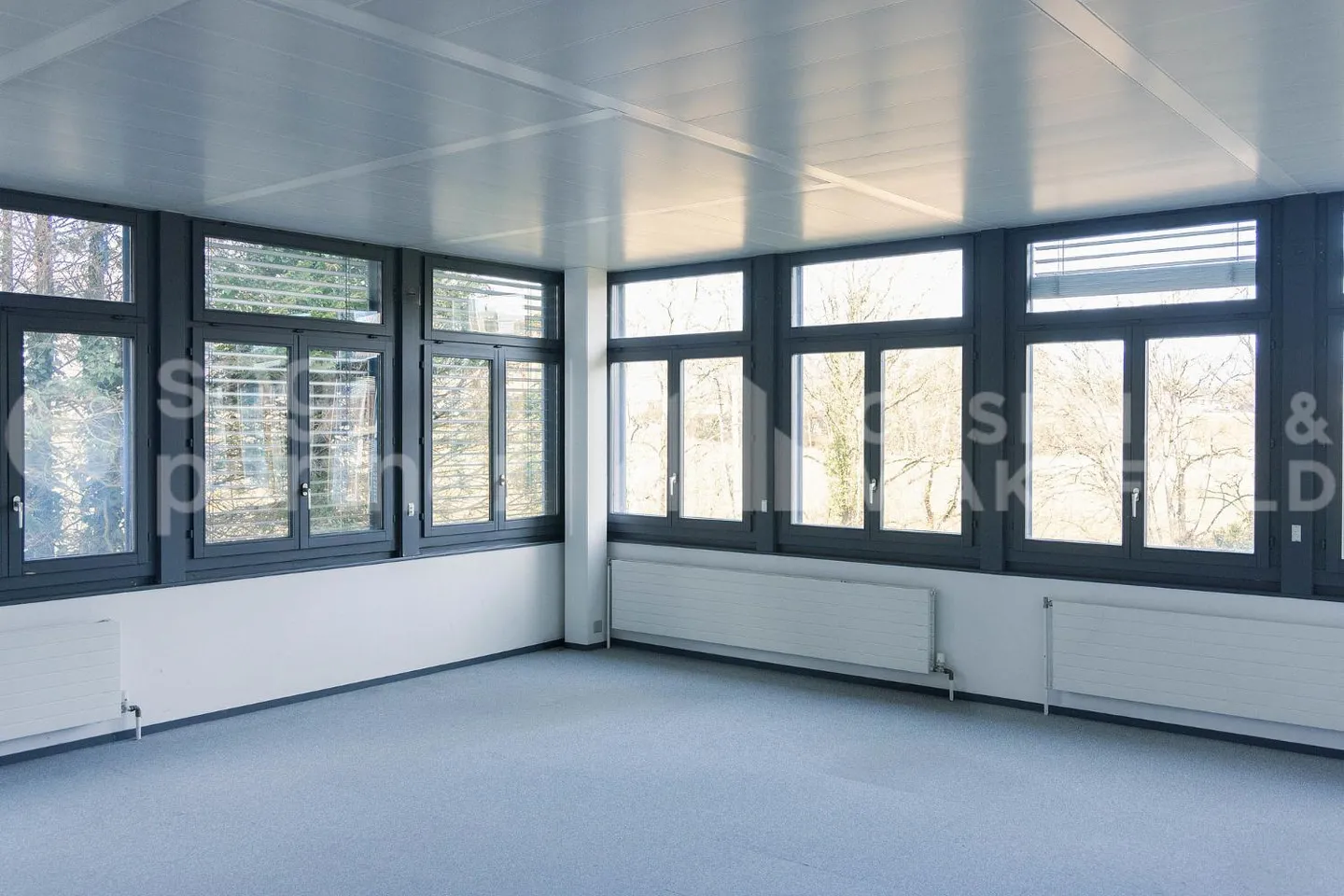 Edificio artigianale e amministrativo indipendente - 2.800 m² - Veyrot 11 - Foto 9 di 13