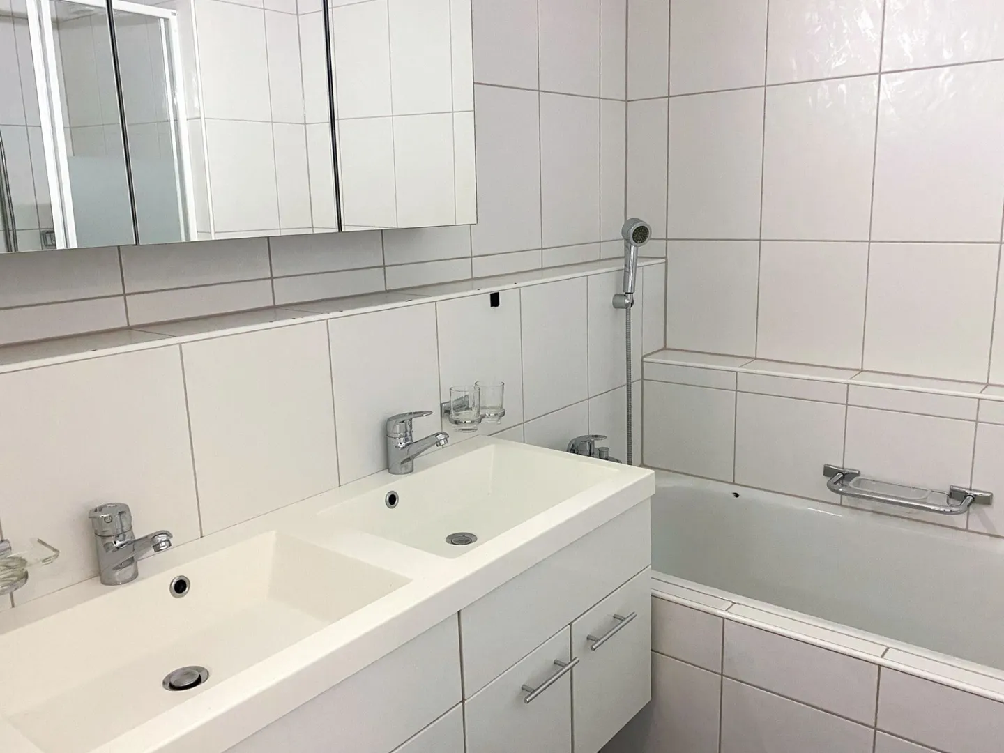 Grosszügig und modern Wohnen im Zentrum von Herisau - Foto 8 von 14