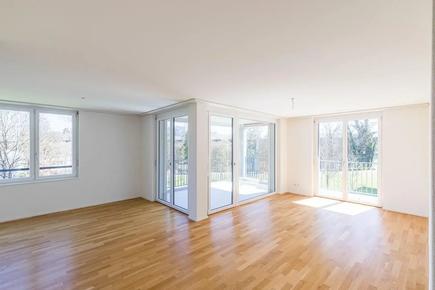 AFFITTARE SENZA CAUZIONE - vivere modernamente in una posizione comoda - Foto 4 di 11