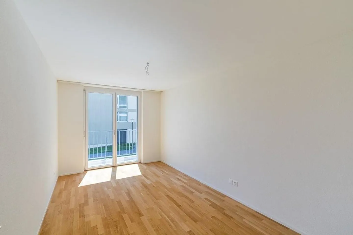 AFFITTARE SENZA CAUZIONE - vivere modernamente in una posizione comoda - Foto 8 di 11