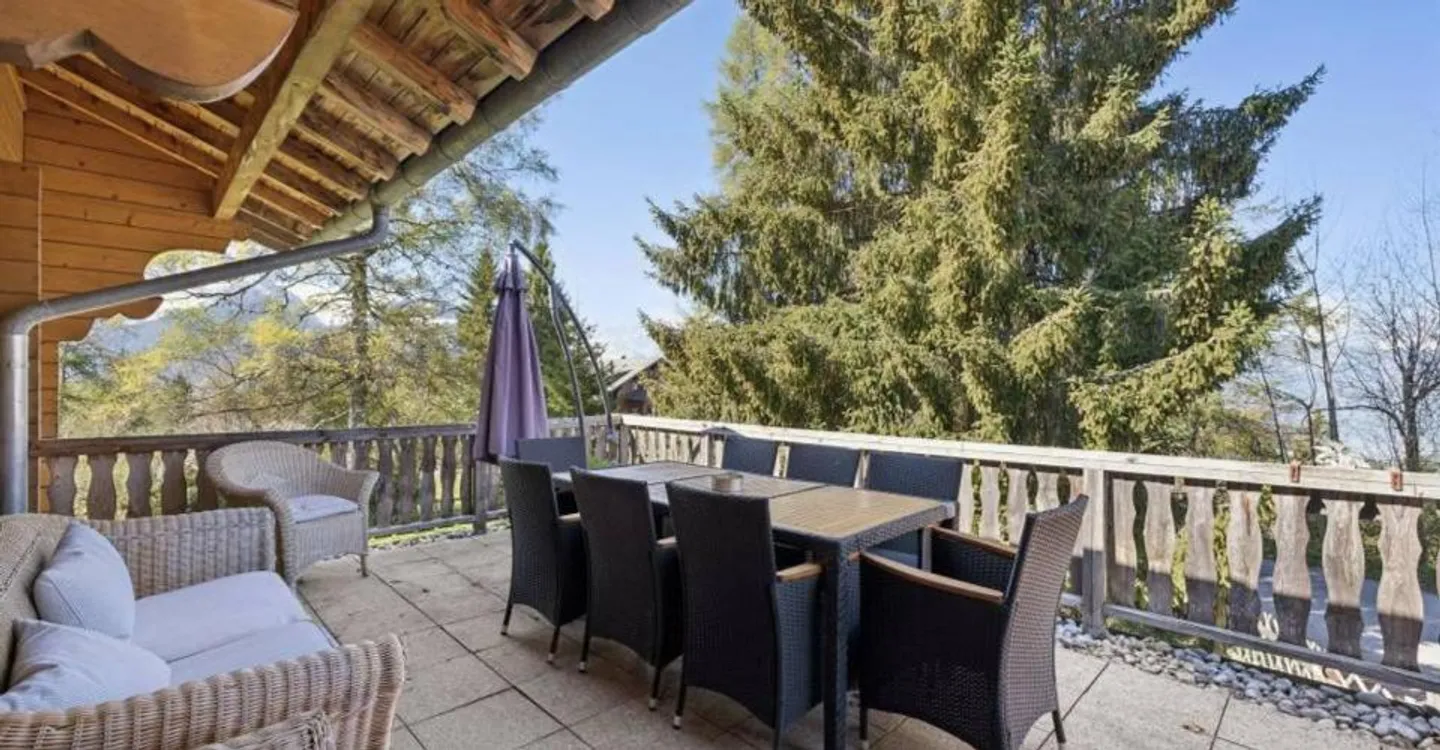 Chalet familial avec appartement - Photo 4 sur 10