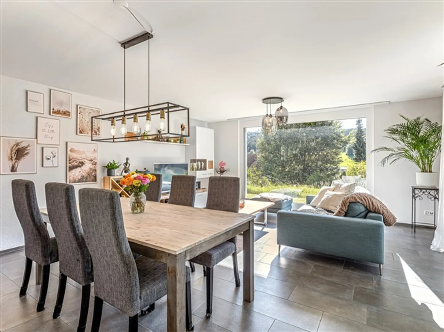 Appartement de jardin lumineux avec vue - Photo 6 sur 11