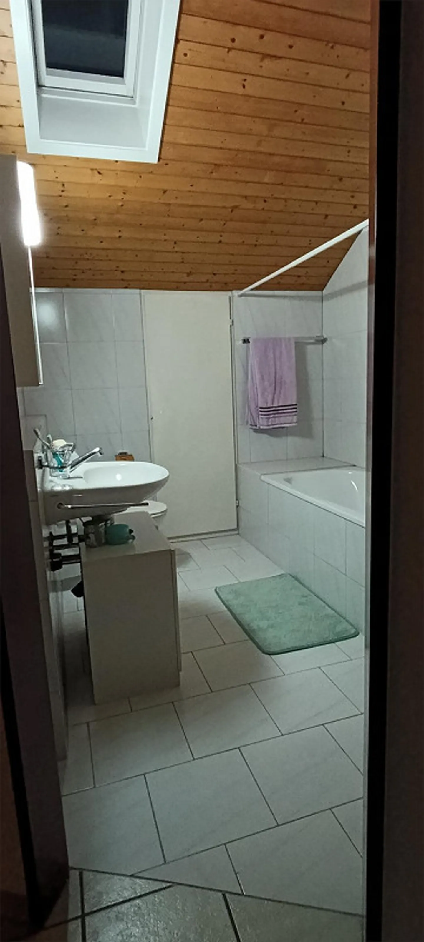 Charmante 3.5-Zimmer-Dachwohnung - Foto 5 von 6