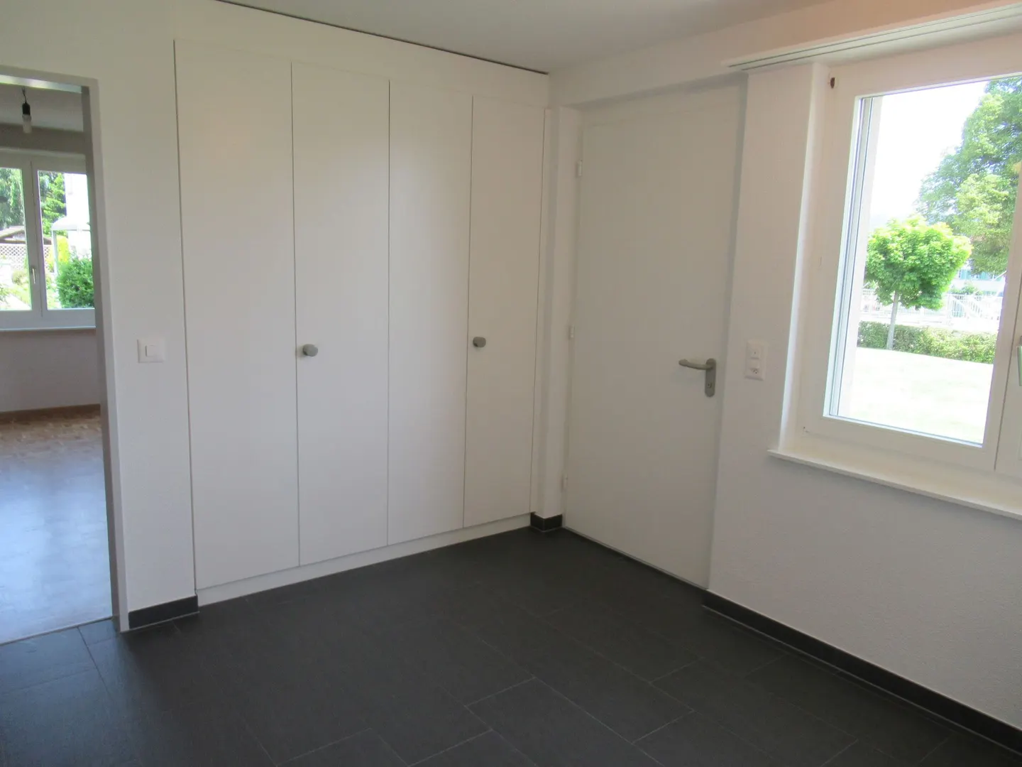 Apartment on the ground floor with a view of the mountains... - Photo 4 of 13