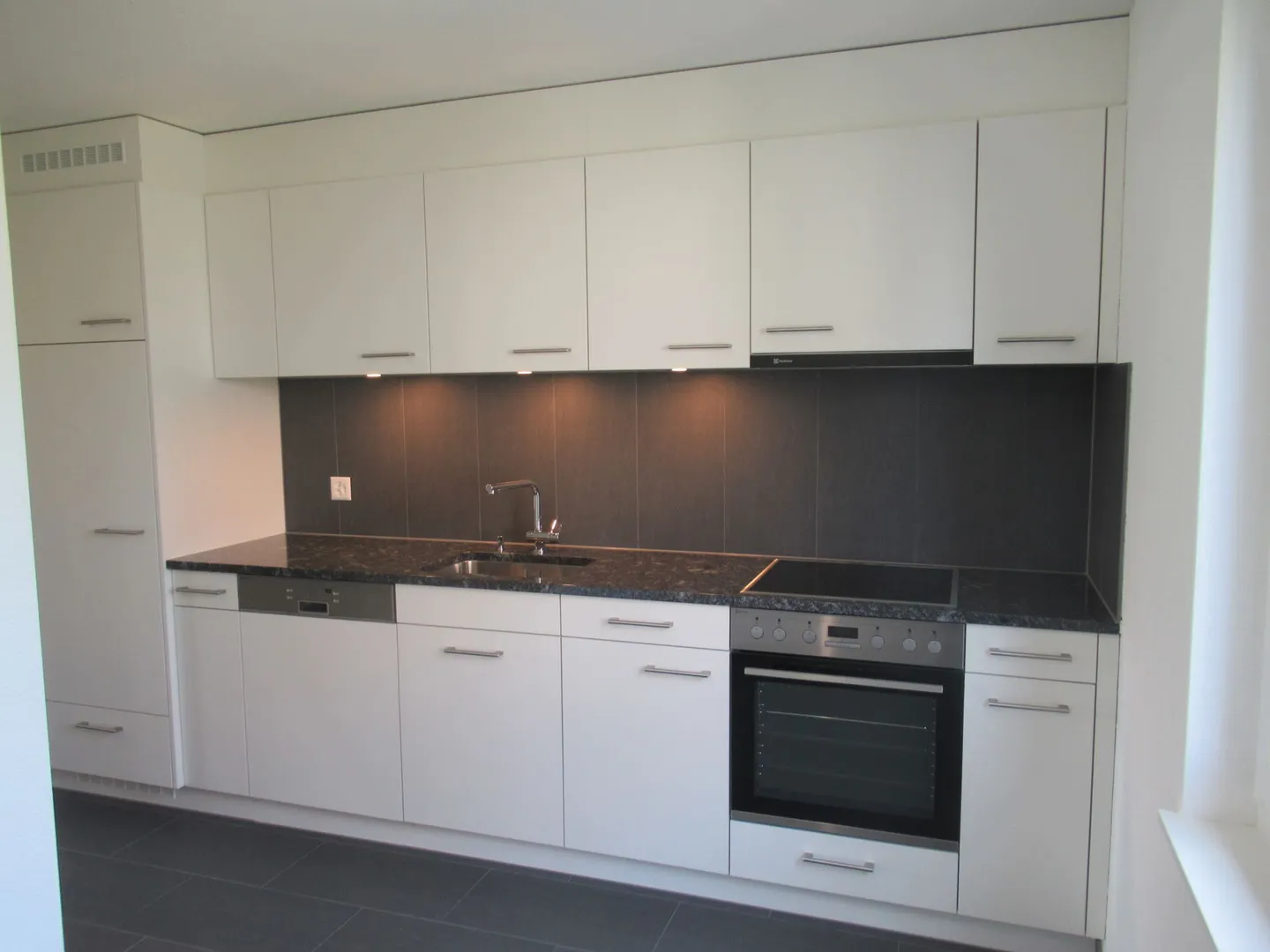 Apartment on the ground floor with a view of the mountains... - Photo 6 of 13
