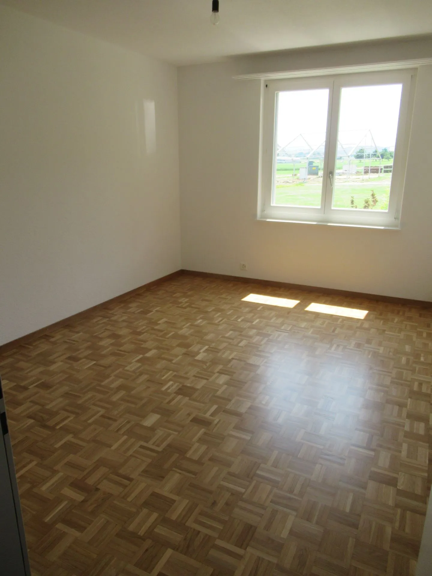Apartment on the ground floor with a view of the mountains... - Photo 10 of 13