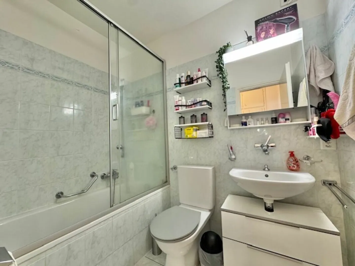 FOR SALE IN QUARTINO – 2.5-ROOM APARTMENT ON THE 2ND FLOOR - Photo 4 of 11