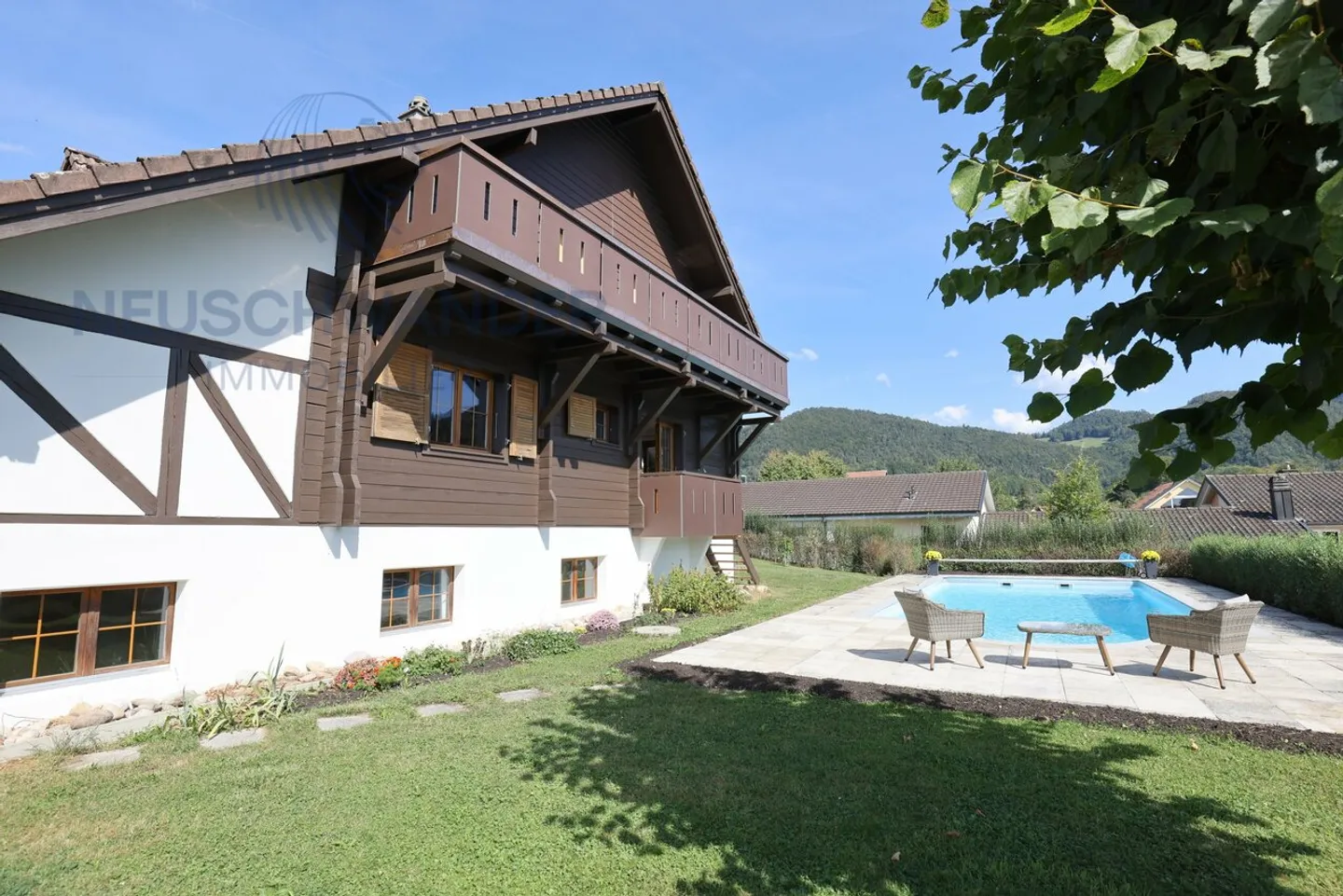 Villa 13 rooms - Photo 2 of 14
