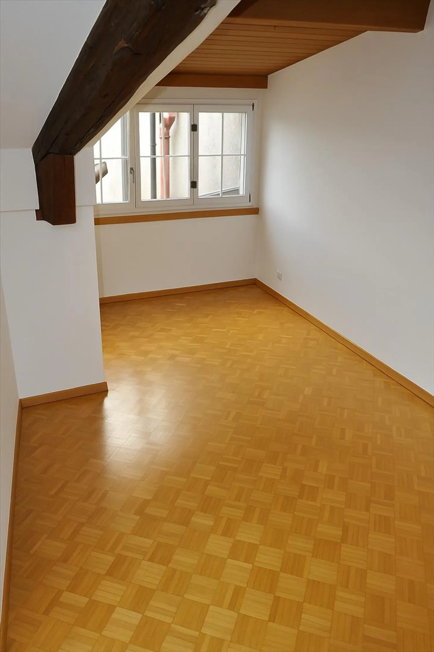 Magnificent 4.5-room triplex in Freiburg - Photo 3 of 6