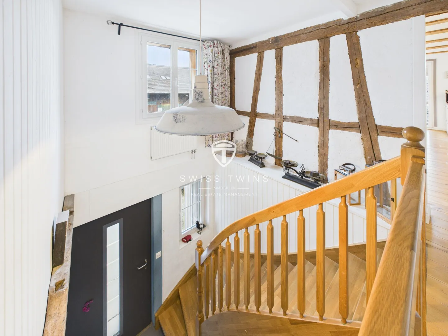 Stilvolle 6.5-Zimmer-Wohnung in Volken - Foto 16 von 21