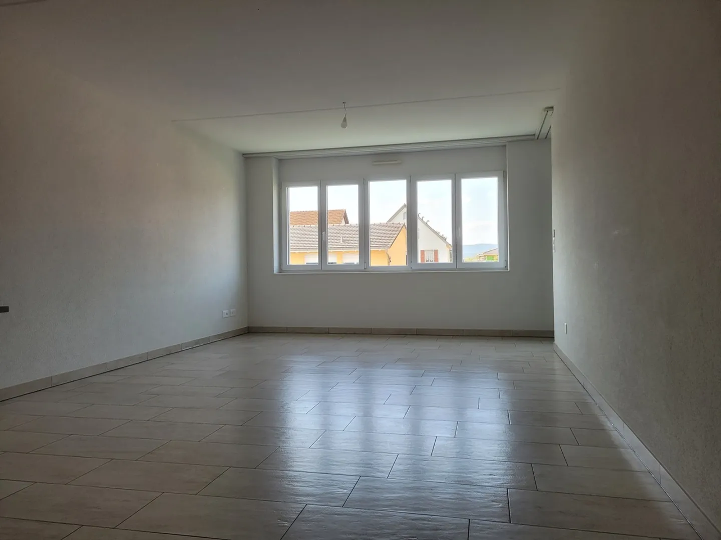 Appartement 2,5 pièces de 65m2 - Photo 4 sur 6