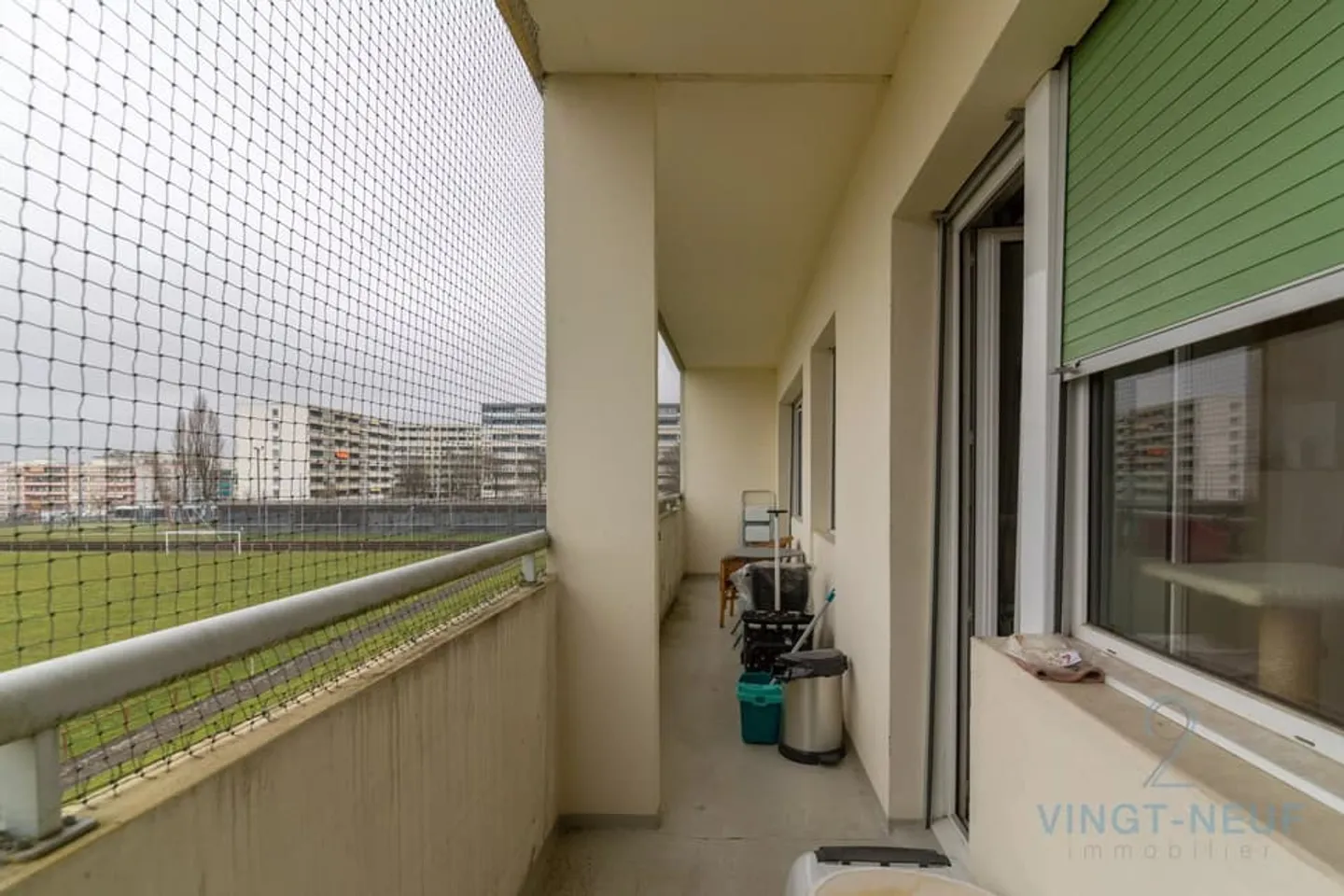 Appartement 3 pièces avec grand balcon - Photo 3 of 6