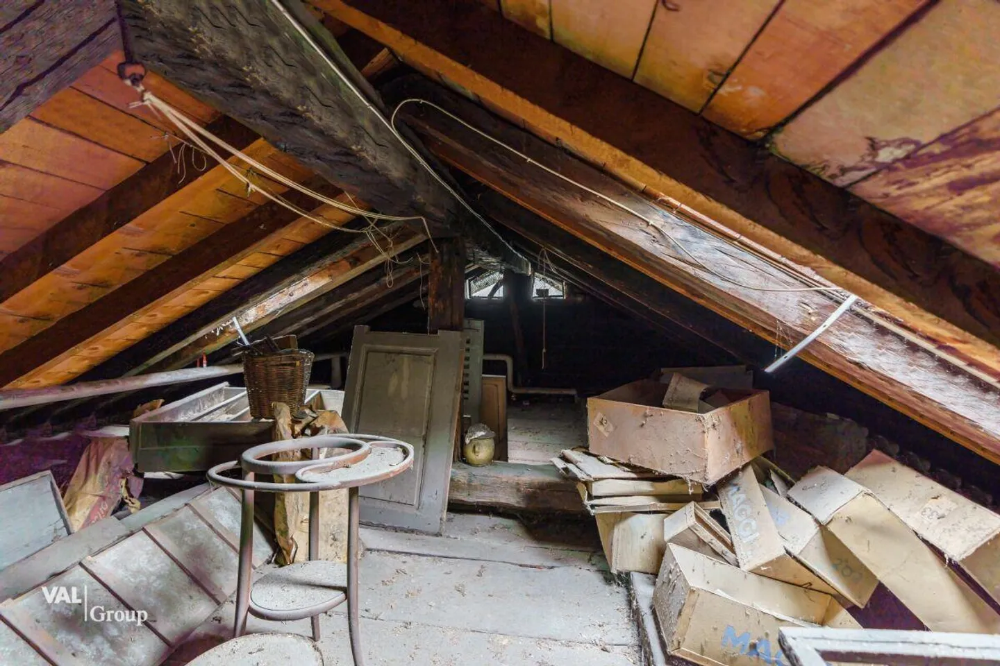 Perla del centro storico di Visp con potenziale e opportunità di sviluppo - Foto 20 di 26