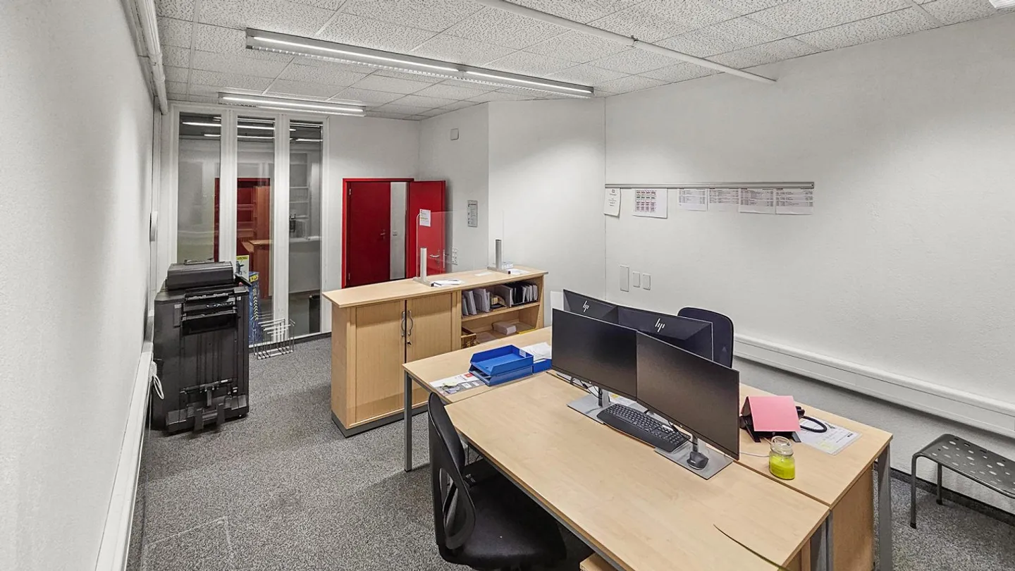 Commercial property with flexible expansion options in the heart of Baden - Photo 11 of 13
