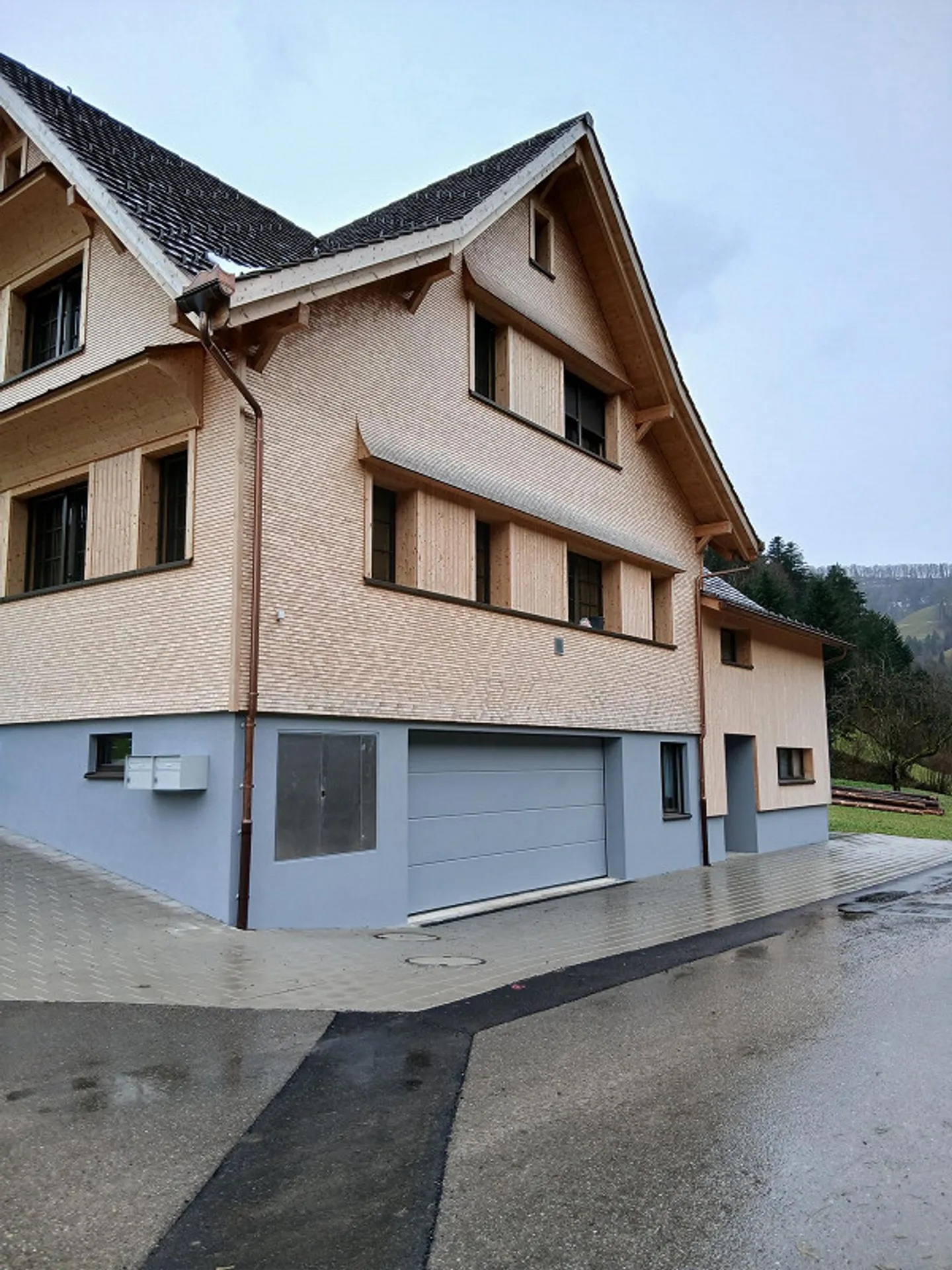 neue, einjährige 4,5 Zimmer Wohnung - Foto 2 von 12