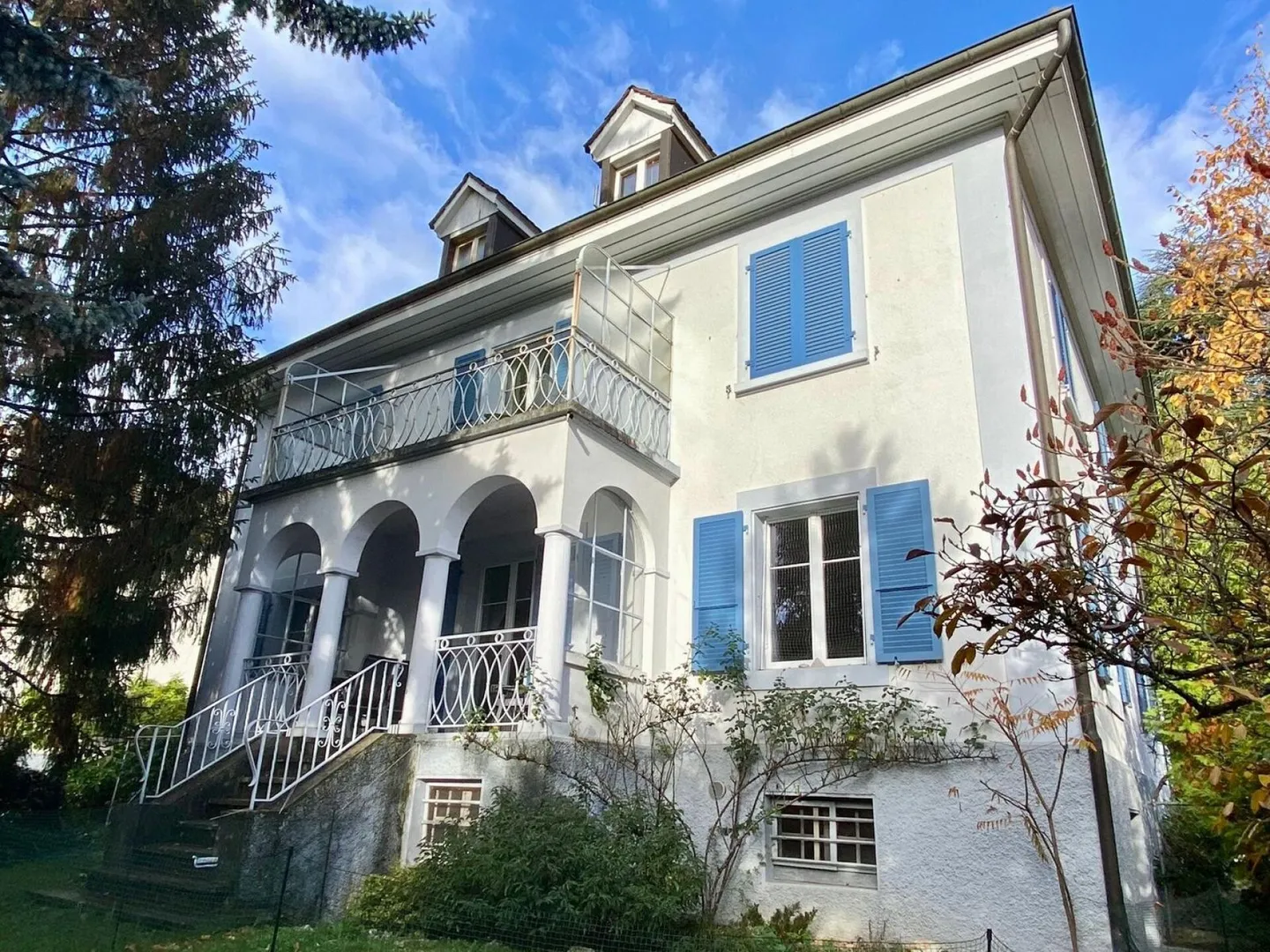 Appartement Charmant avec Vue sur le Lac - Photo 3 sur 11