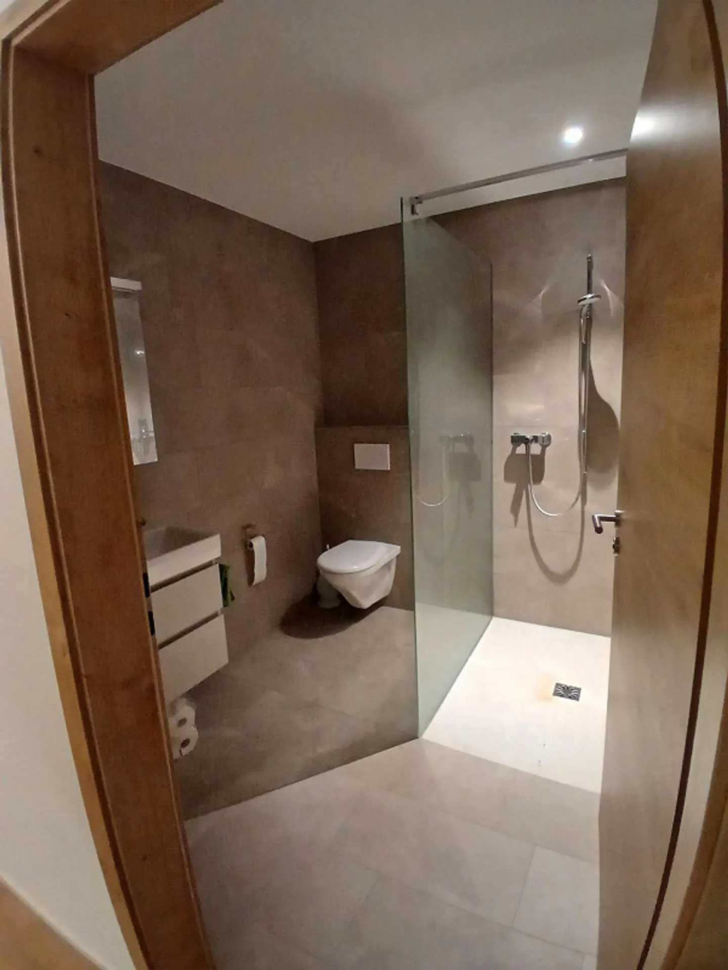 neue, einjährige 4,5 Zimmer Wohnung - Foto 7 von 12