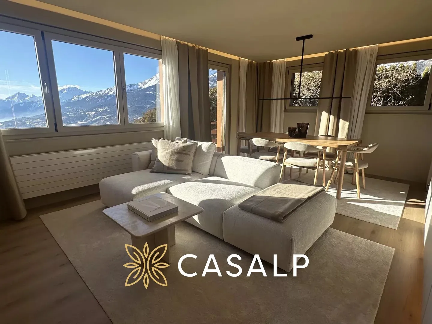 Esclusivo Appartamento di 3,5 Locali a Crans-Montana: Un Rifugio di Lusso e Comfort - Foto 1 di 23