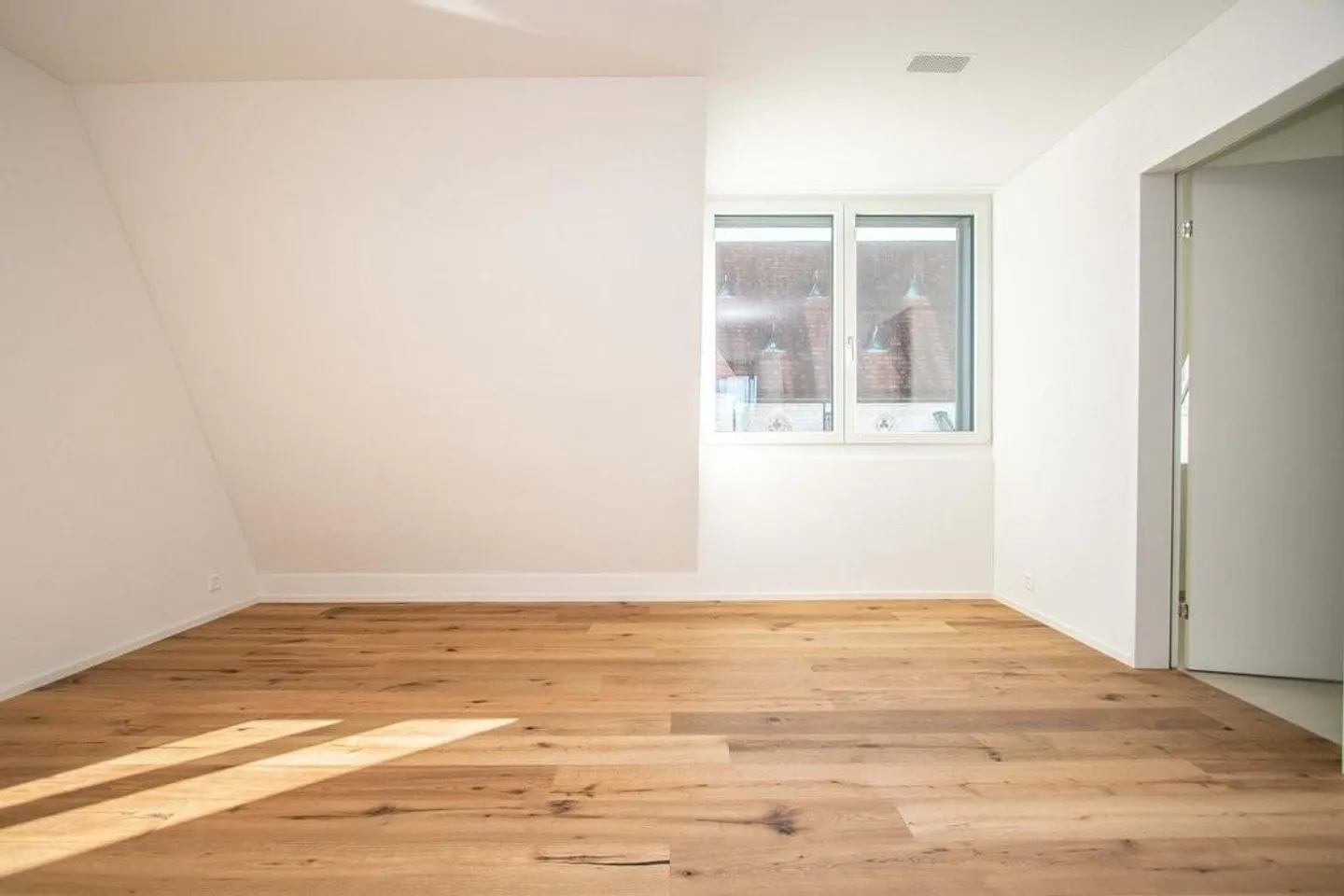 Appartamento 3.5 locali con terrazza sul tetto vicino al centro - Foto 11 di 11