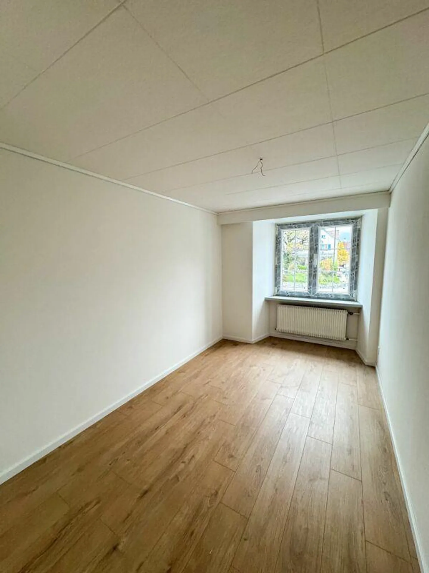 Appartement 3.5 pièces avec grande terrasse - Photo 3 sur 9