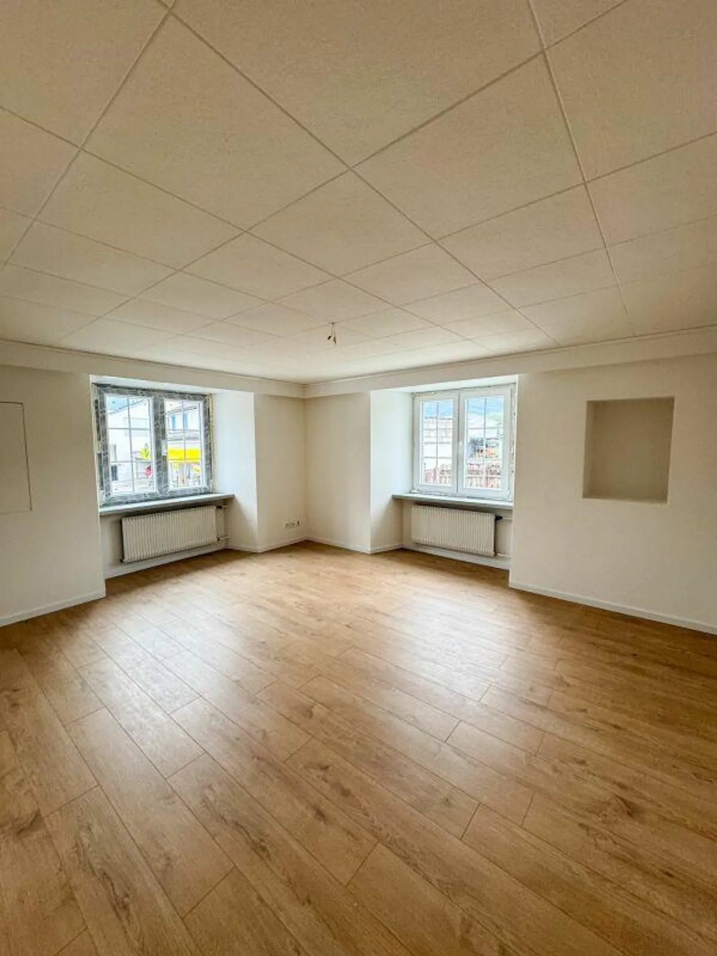 Appartement 3.5 pièces avec grande terrasse - Photo 4 sur 9