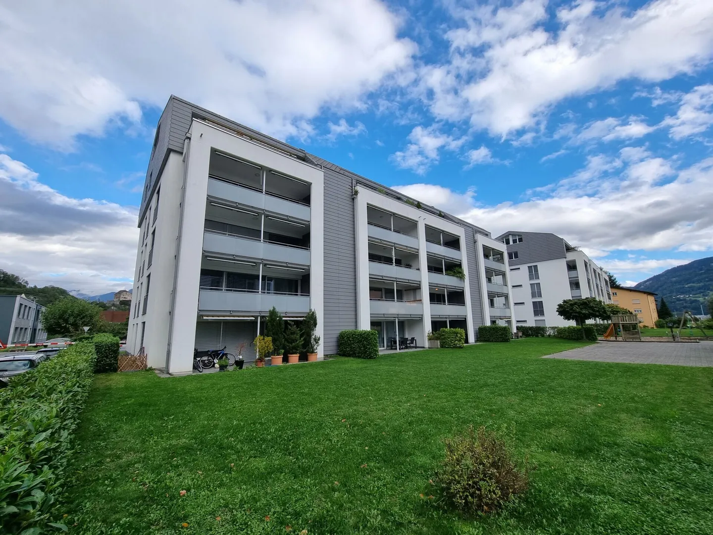 Ihr neues Zuhause: Lichtdurchflutete 4.5-Zimmer-Maisonette für Familien - Foto 1 von 10