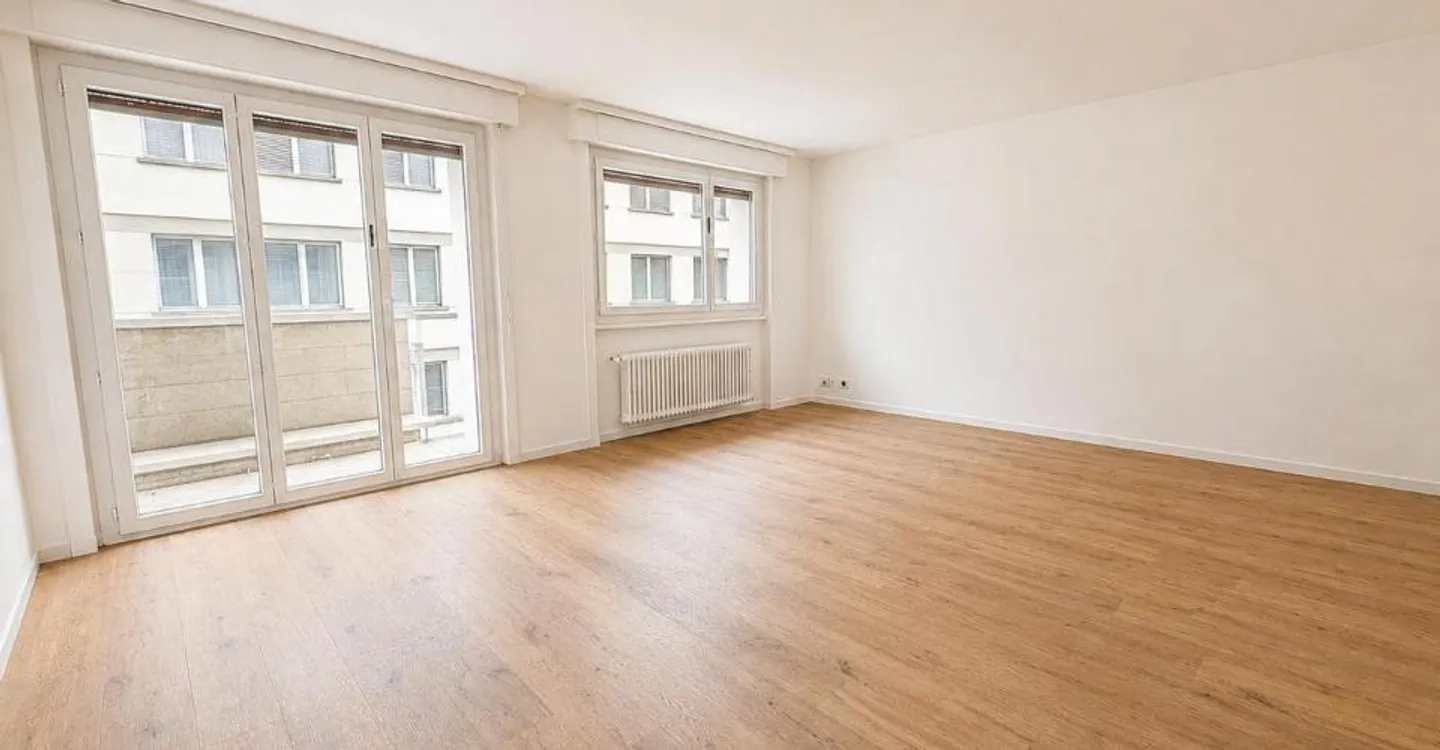 Magnificent 3.5 rooms in Fribourg? Pérolles district? bright and completely renovated - Photo 2 of 9