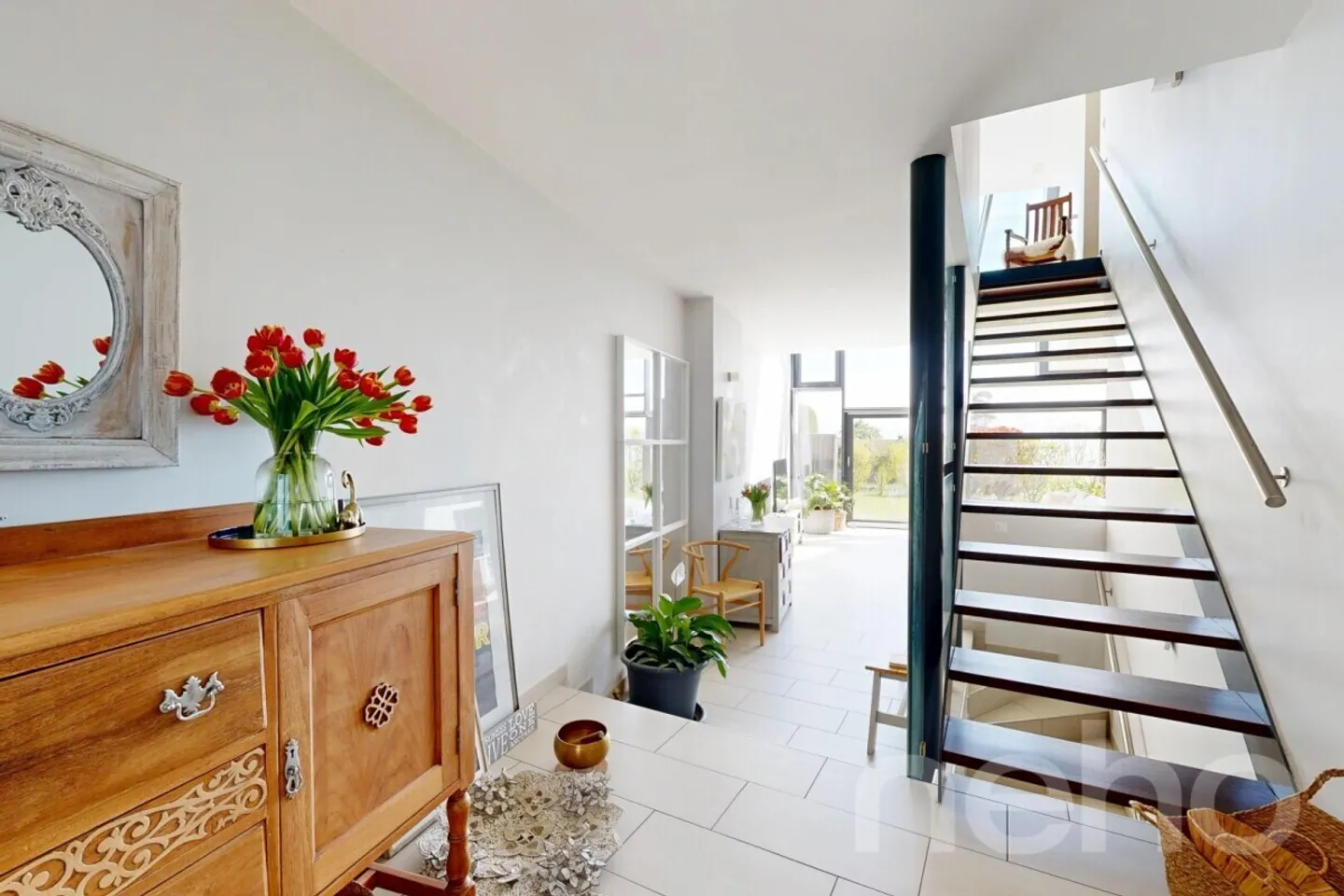 Casa moderna con volume eccezionale e vista sul lago e sulle Alpi - Foto 11 di 12