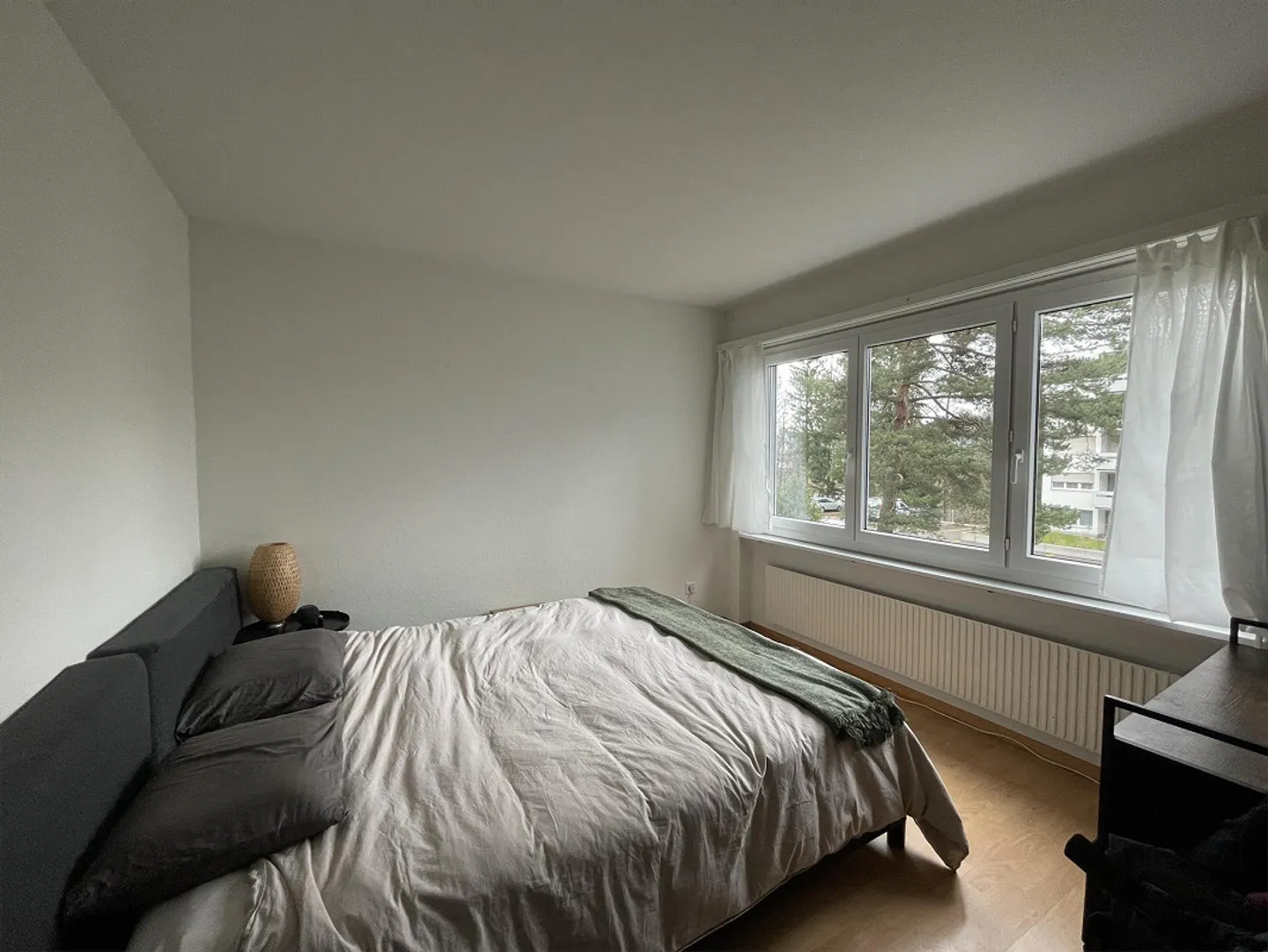 Appartement 2.5 pièces - Sous-location entièrement meublée - Photo 5 sur 6