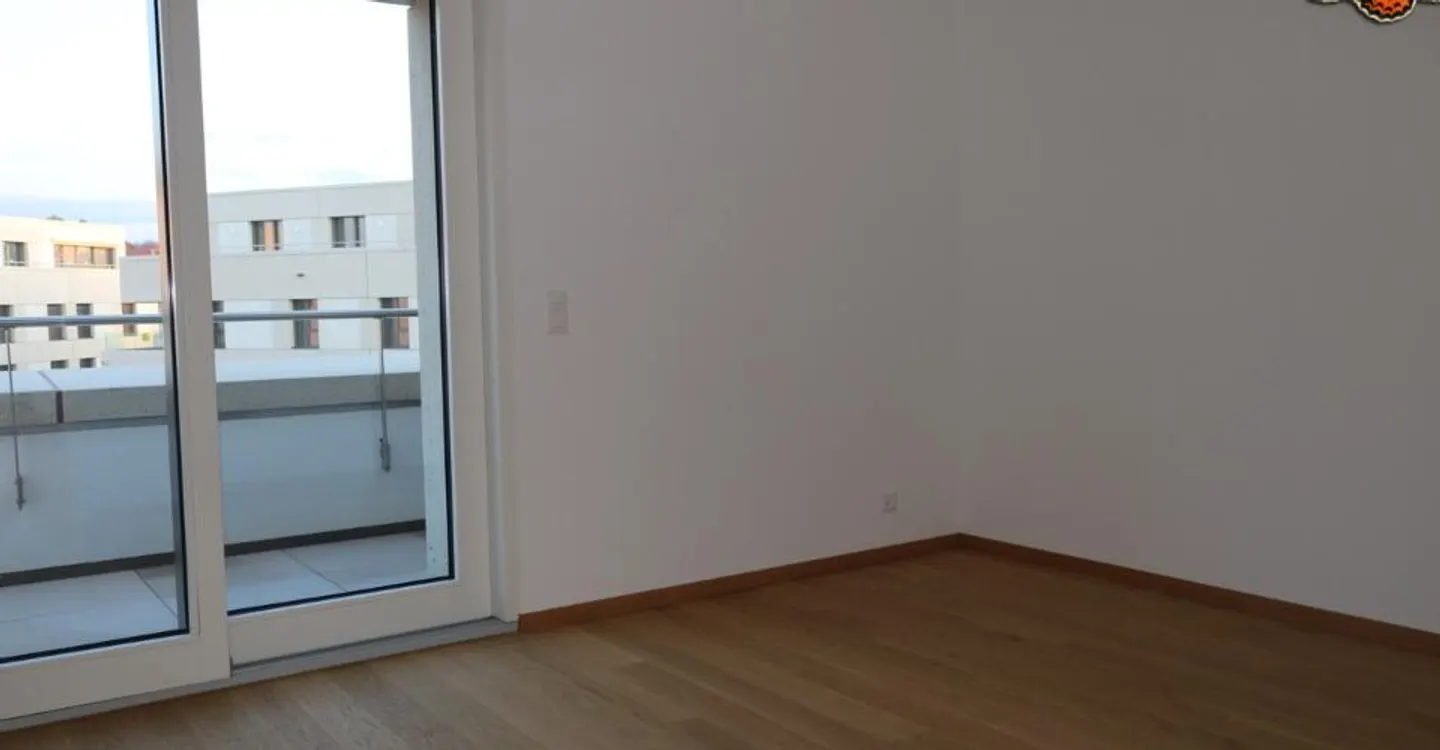 Appartement Charmant avec Terrasse - Photo 7 sur 10
