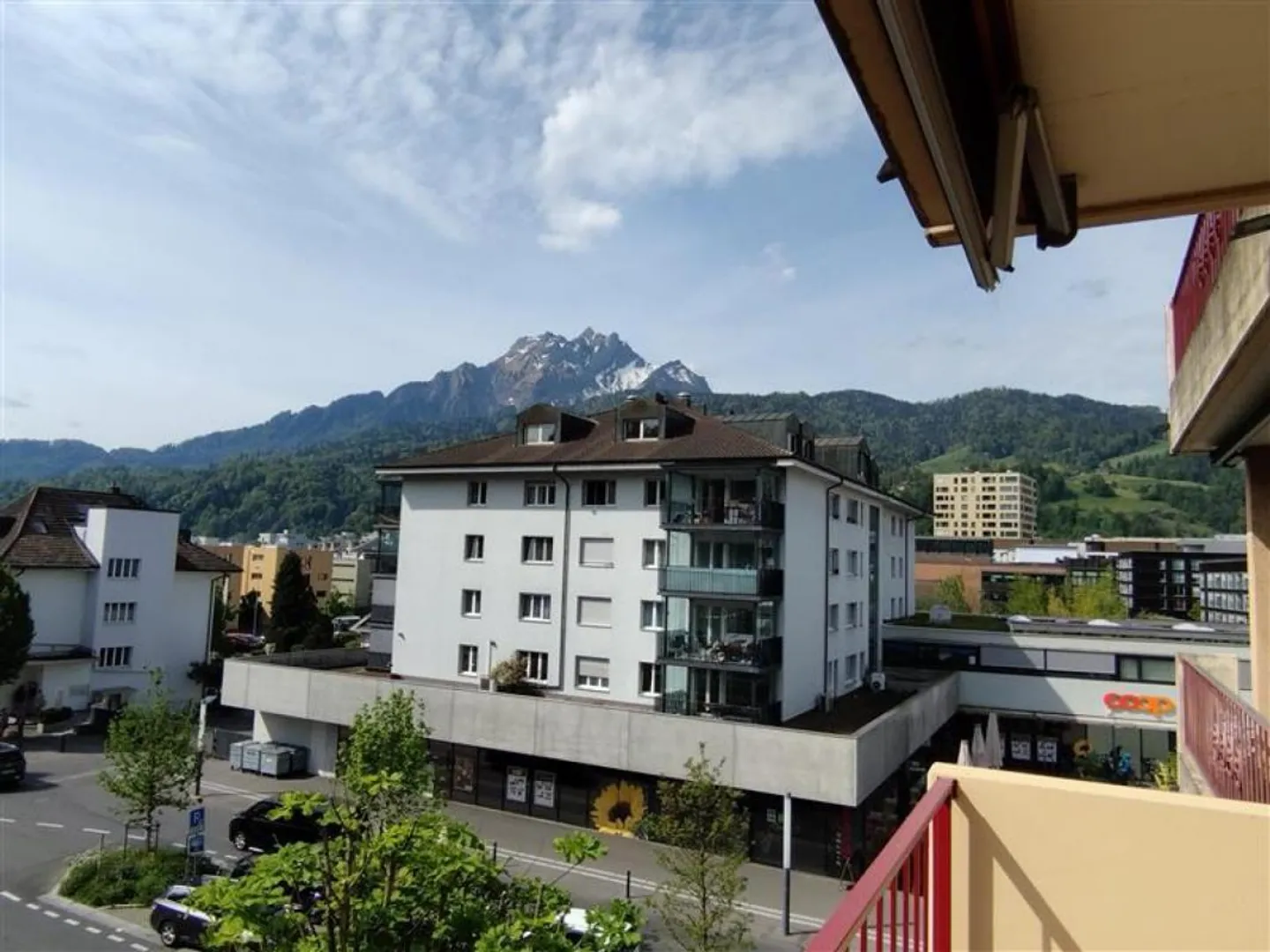 Zentrales Apartment mit Pilatusblick - Foto 1 von 11
