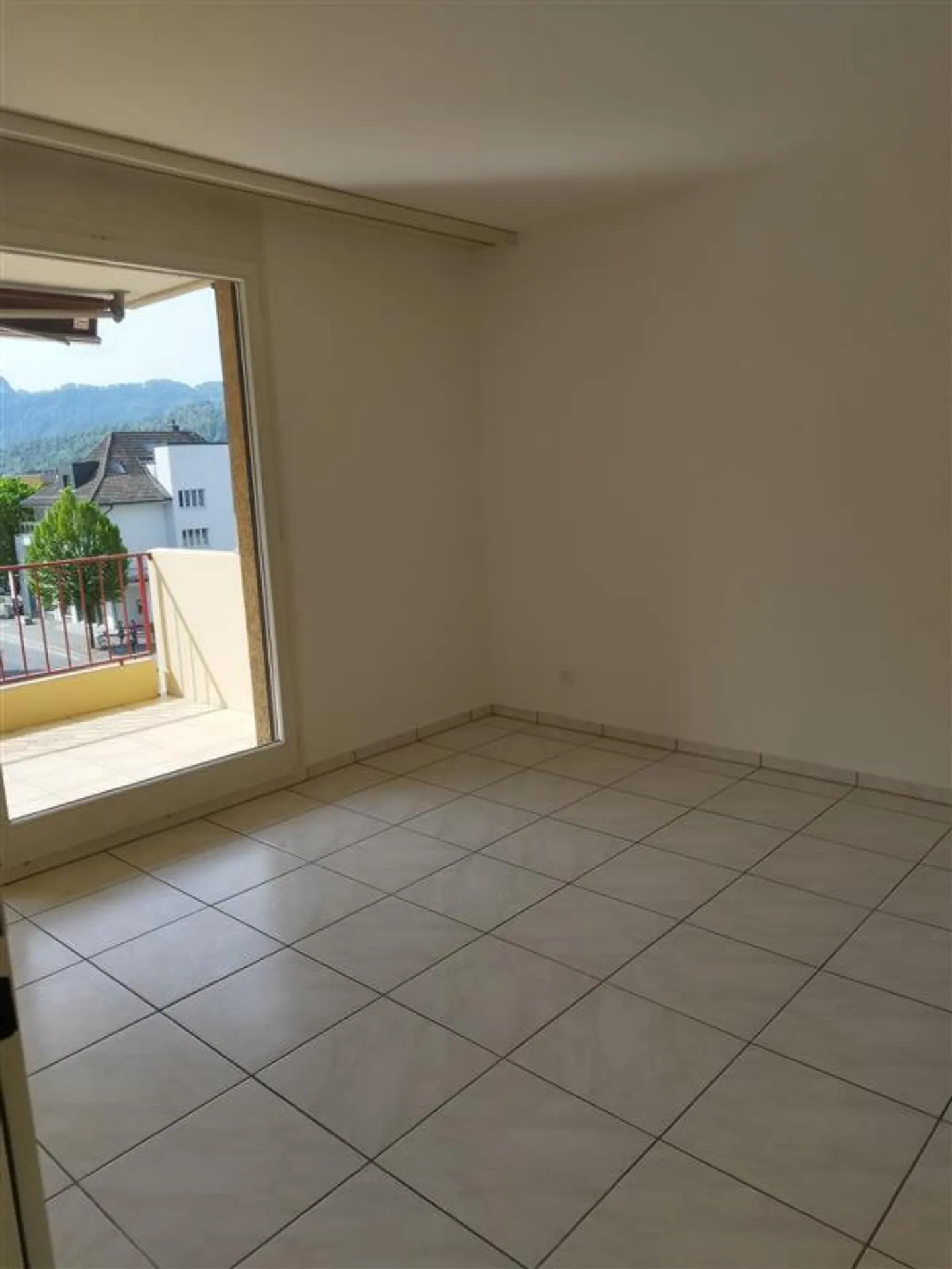 Zentrales Apartment mit Pilatusblick - Foto 8 von 11